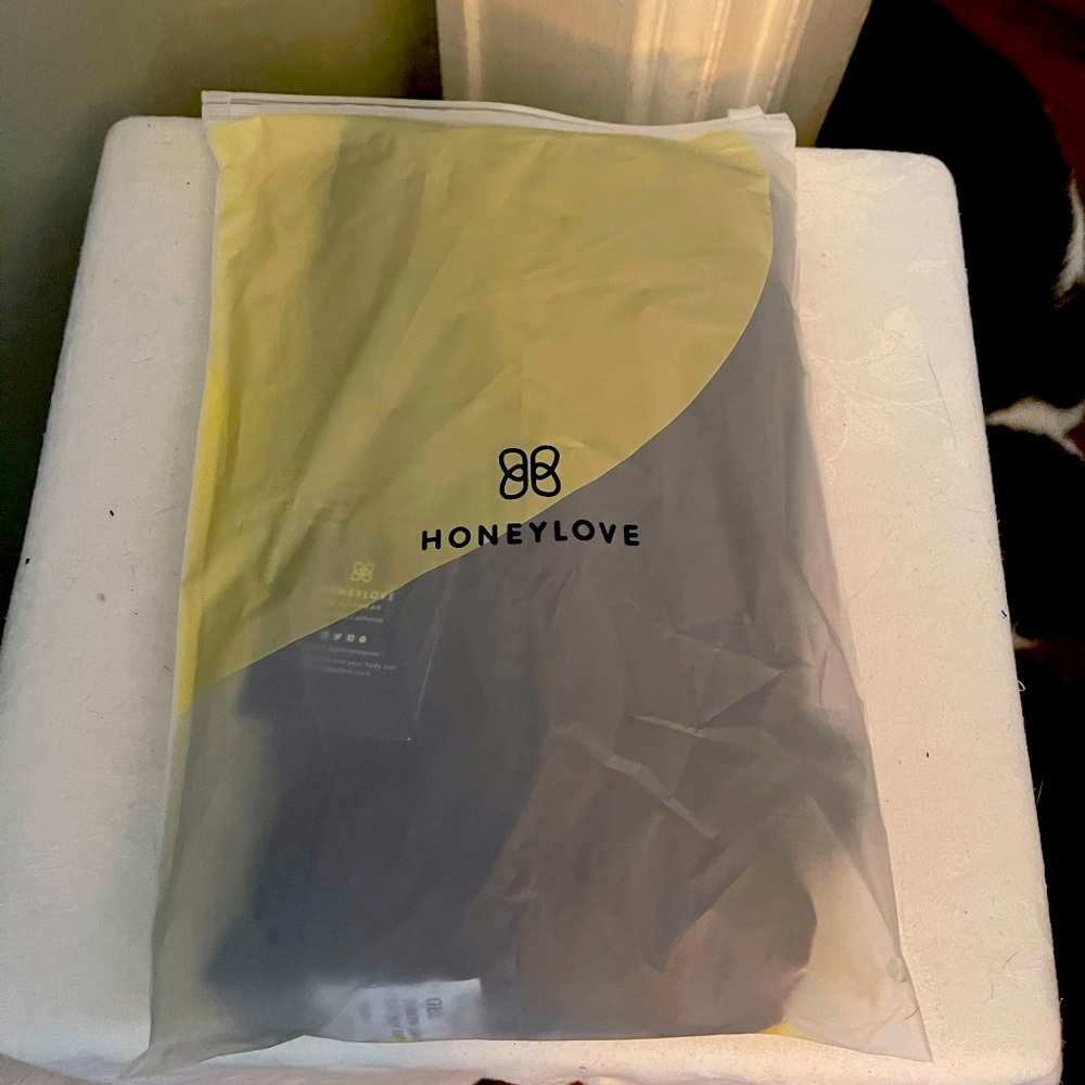 Honey Love shapewear size small power short